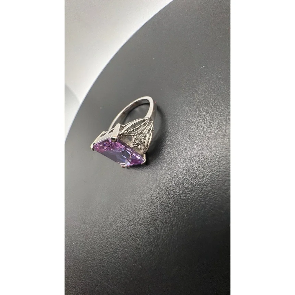 Purple Emerald Cut Cocktail‎ Ring Silver Tone Filigree Statement Band Size 9